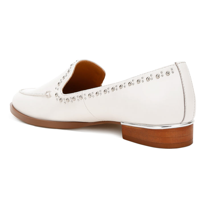 delicate stud detail leather loafers
#color_off-white