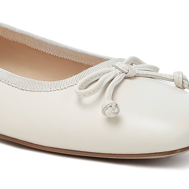 square-toe bow ballerinas#color_beige