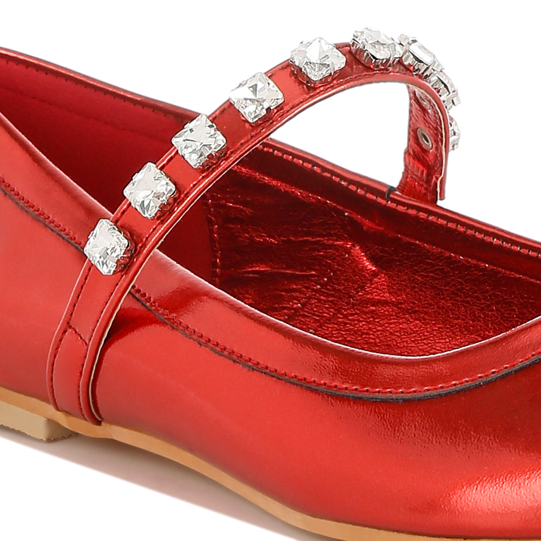 metallic mary jane ballerinas
#color_red