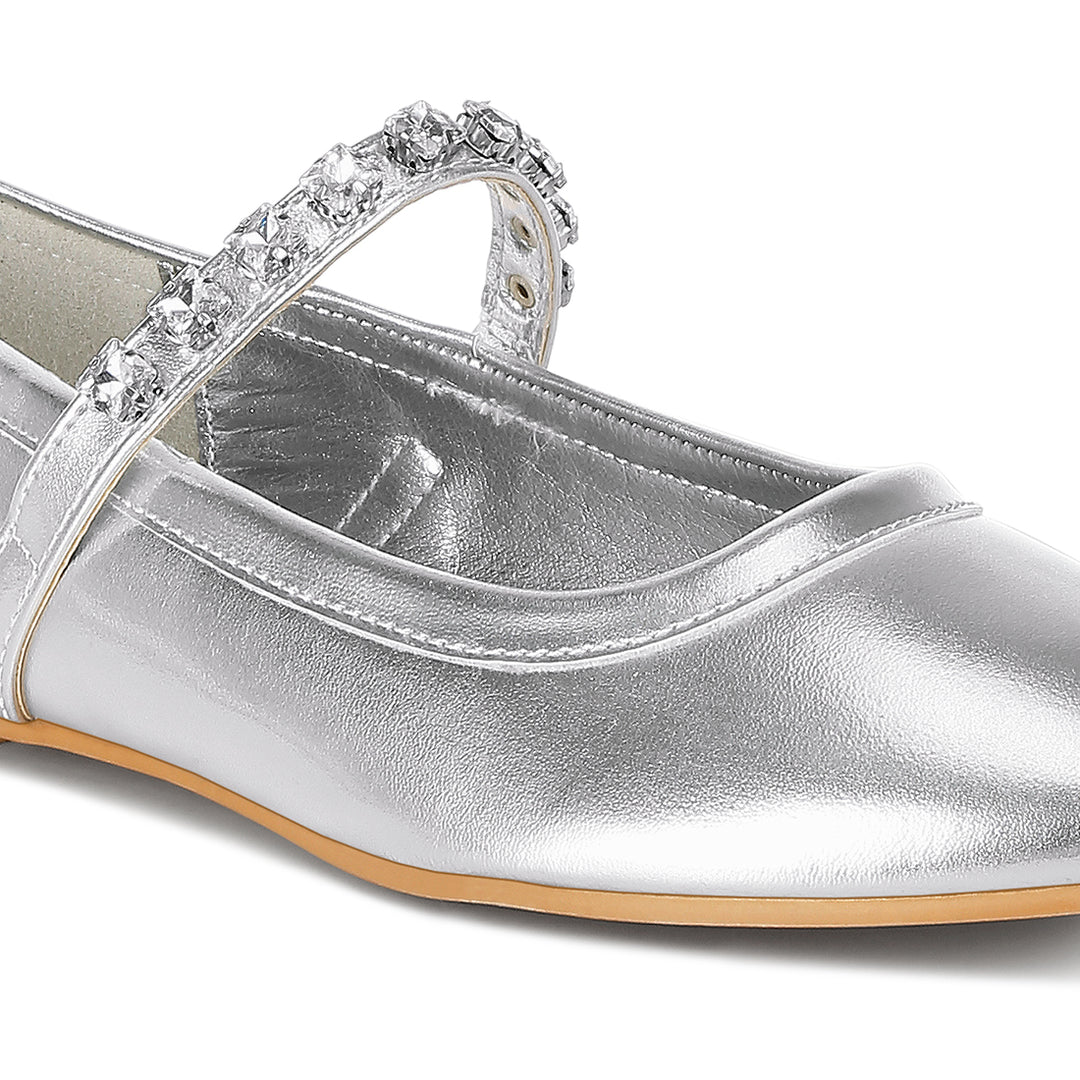 metallic mary jane ballerinas
#color_silver