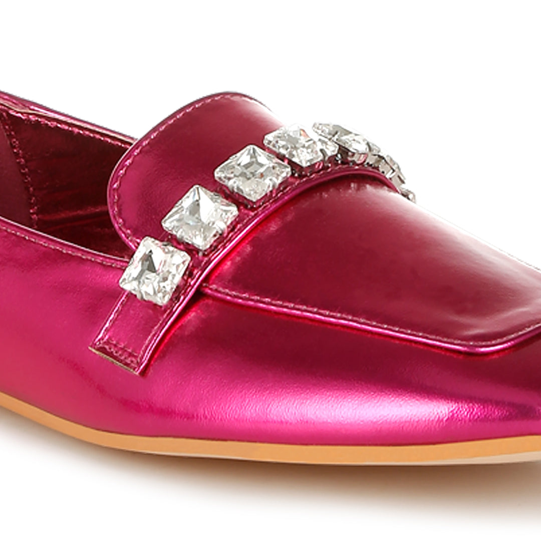 diamante strap metallic loafers
#color_fuchsia