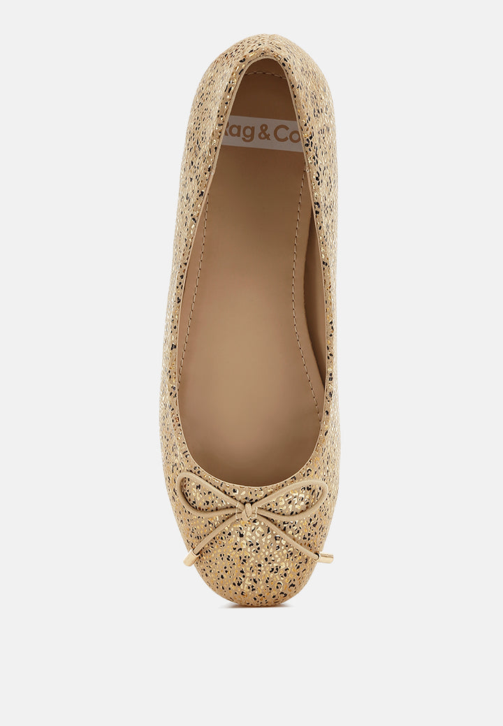 women bow detail embossed suede ballerinas#color_gold