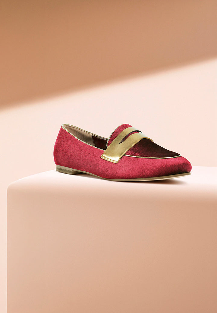 women penny strap velvet loafers#color_burgundy