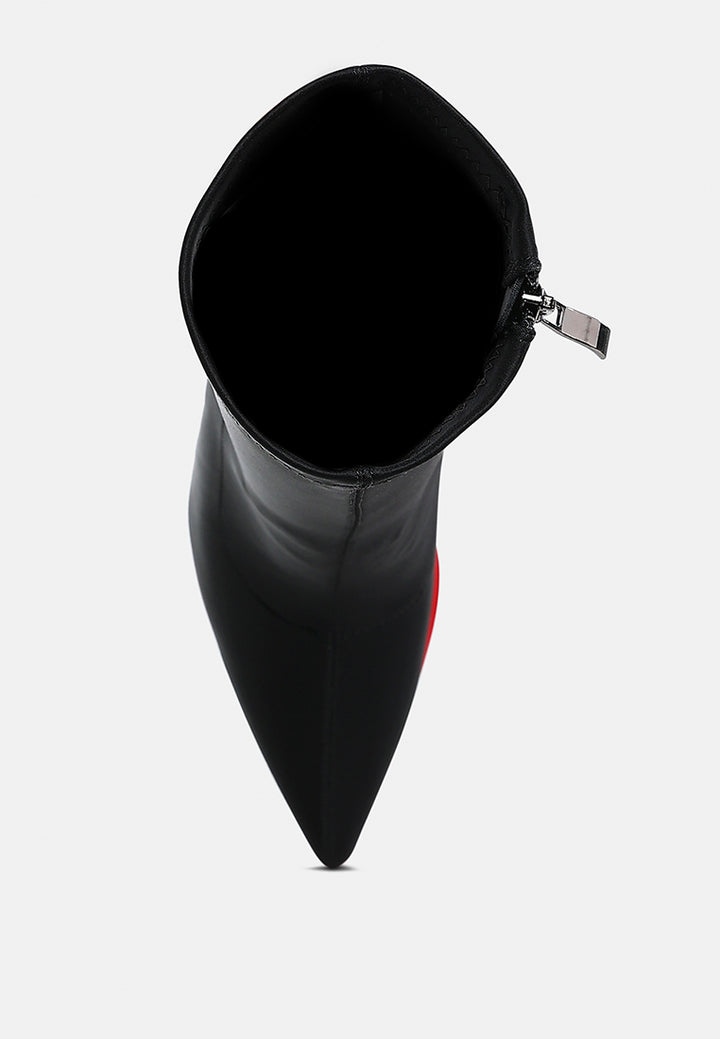 women contrasting platform detail sock boots#color_black-red