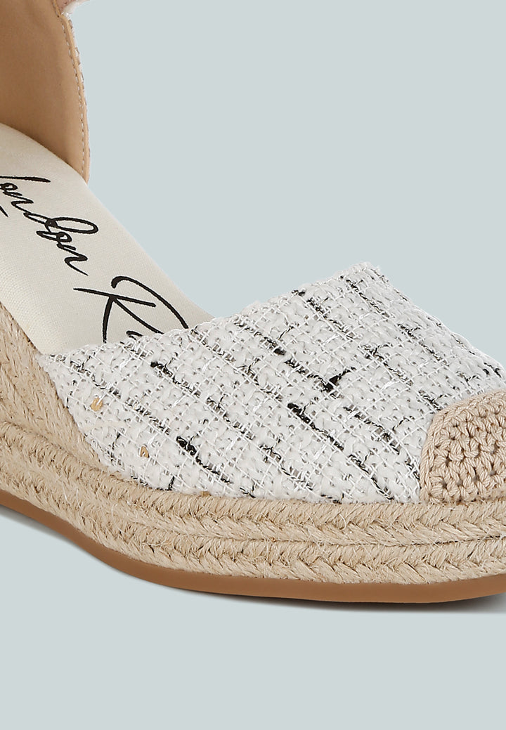 women tweed round toe woven wedges#color_white