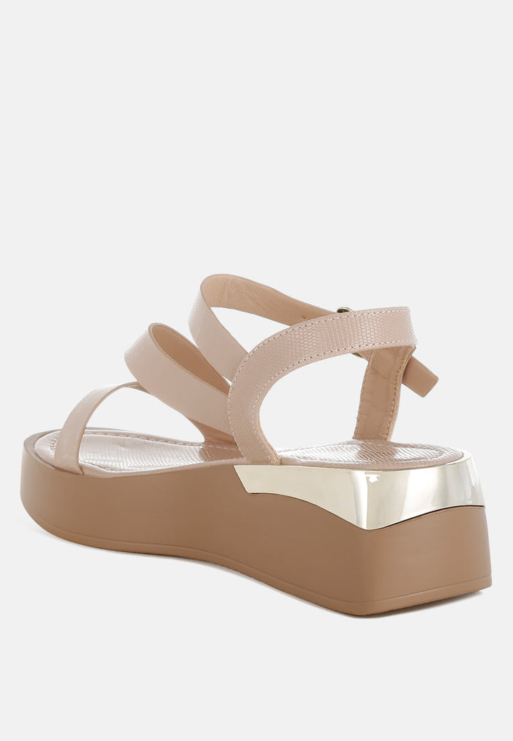 chunky flatform sandals
#color_beige