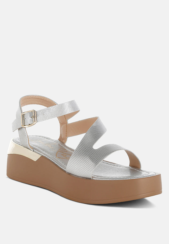 chunky flatform sandals
#color_silver