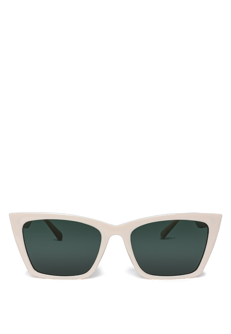 The Dramatic Cat Eye Sunglasses