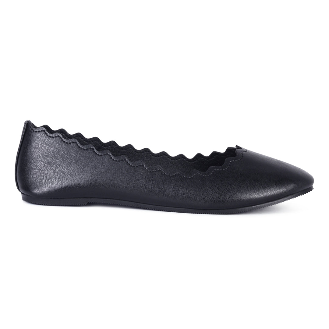 BLEONA Laser Cut Wave Black Ballerinas