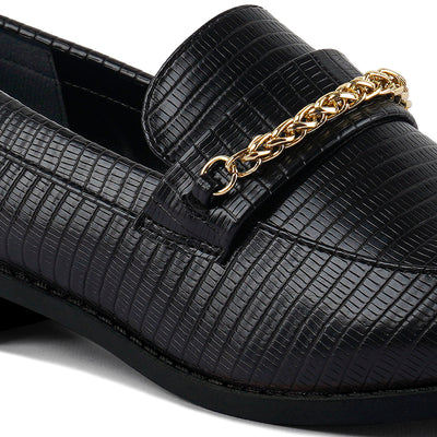 low block loafers adorned with golden chain#color_black