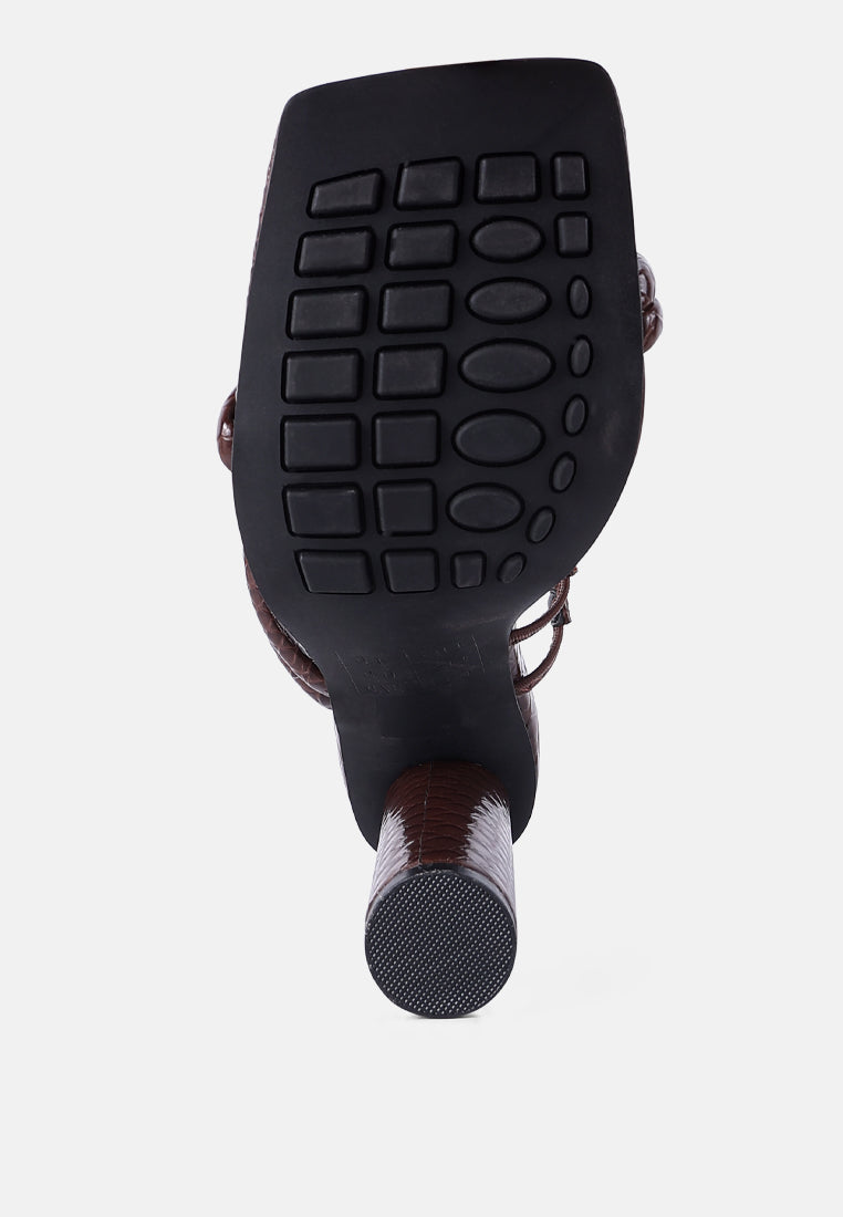 women block heeled croc sandals#color_brown