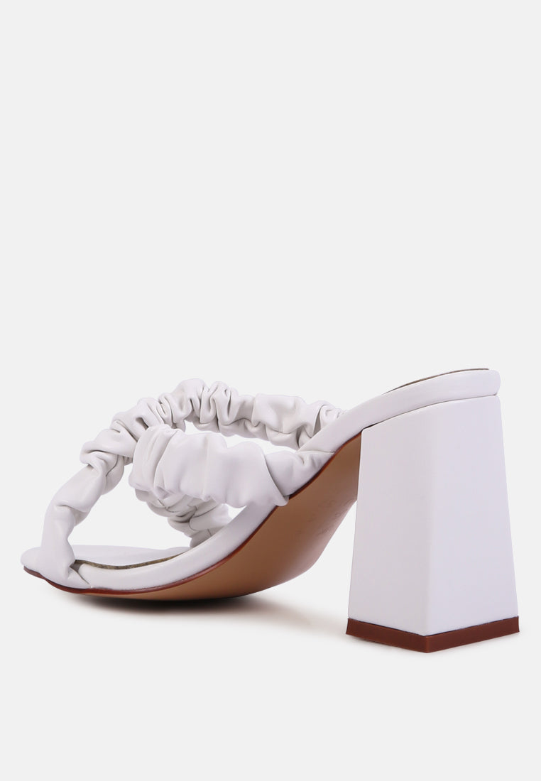 women strap block sandals#color_white