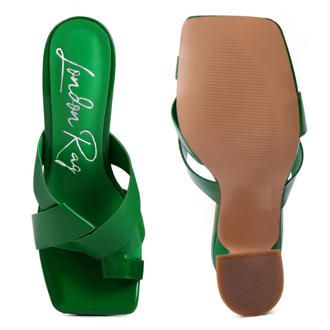 women intertwined toe ring heeled sandals#color_green