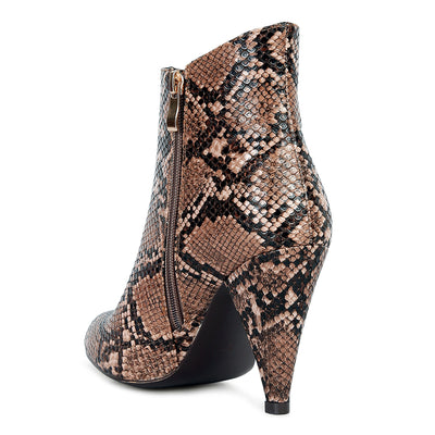heeled ankle boots#color_brown