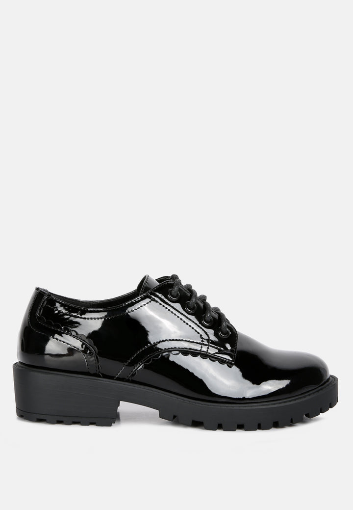 Women Cabbose Patent Lace Up Shoes