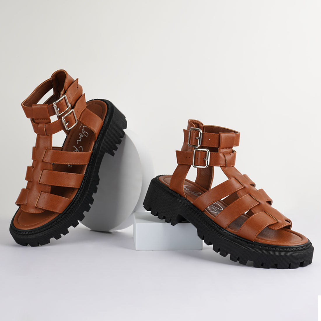 double buckle detail chunky sandals#color_tan