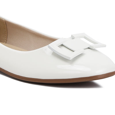 Embellished Flat Ballerinas In Off White