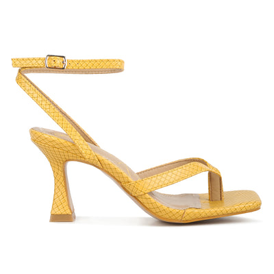 ankle strap thong sandals#color_yellow