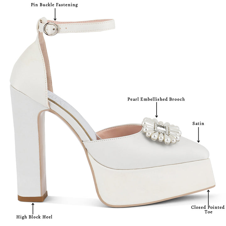 pearls brooch detail platform block heel sandals#color_white