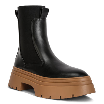 high top chunky chelsea boots#color_black