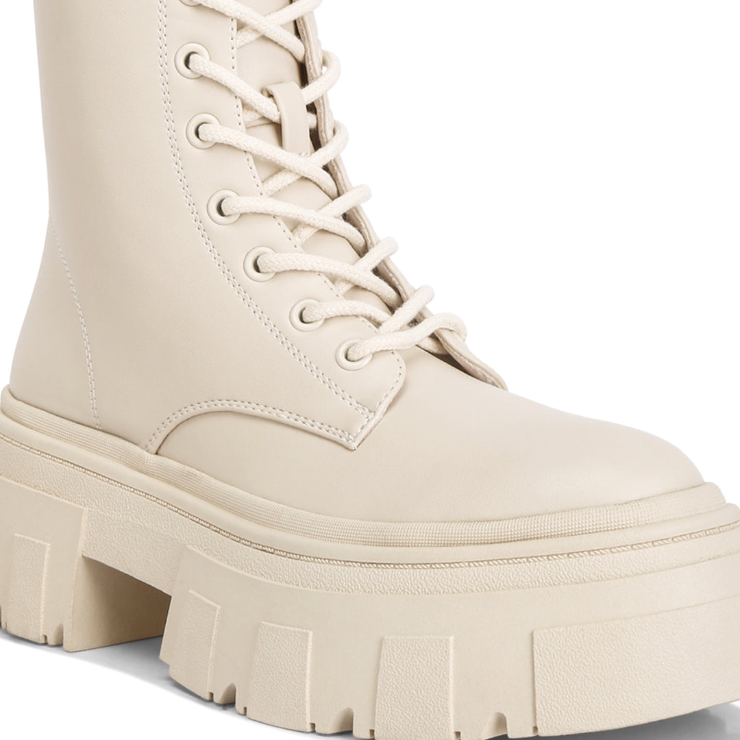 combat chunky boots#color_beige