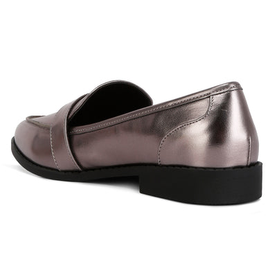haruka metallic pu loafers#color_pewter