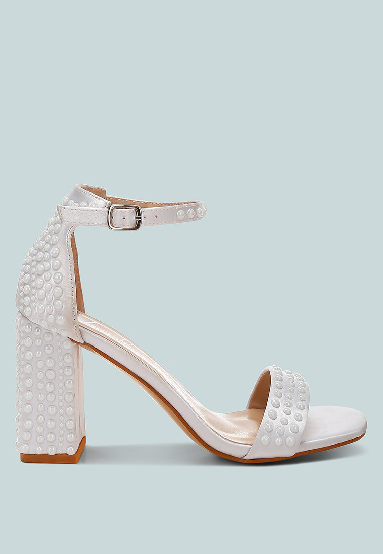 women pearls embellished satin sandals#color_off-white