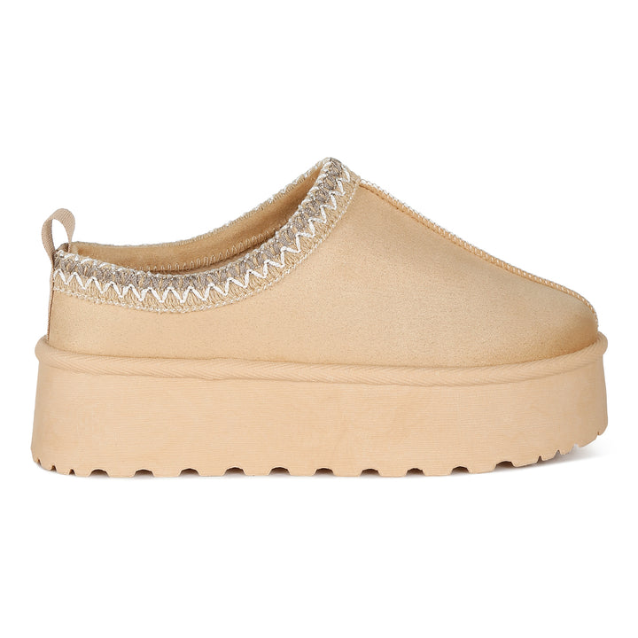 embroidered platform fur classic slip-on#color_beige