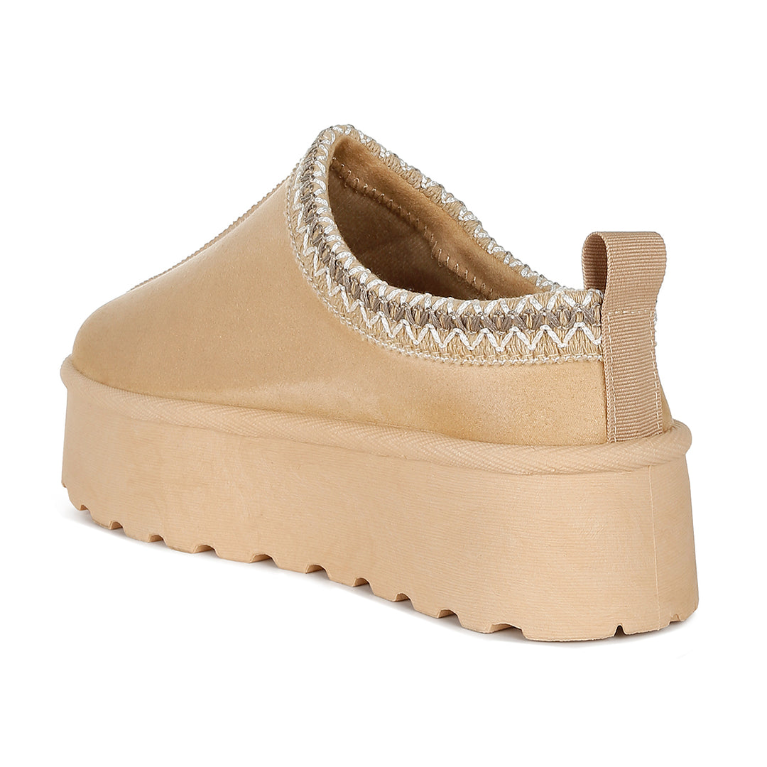 embroidered platform fur classic slip-on#color_beige