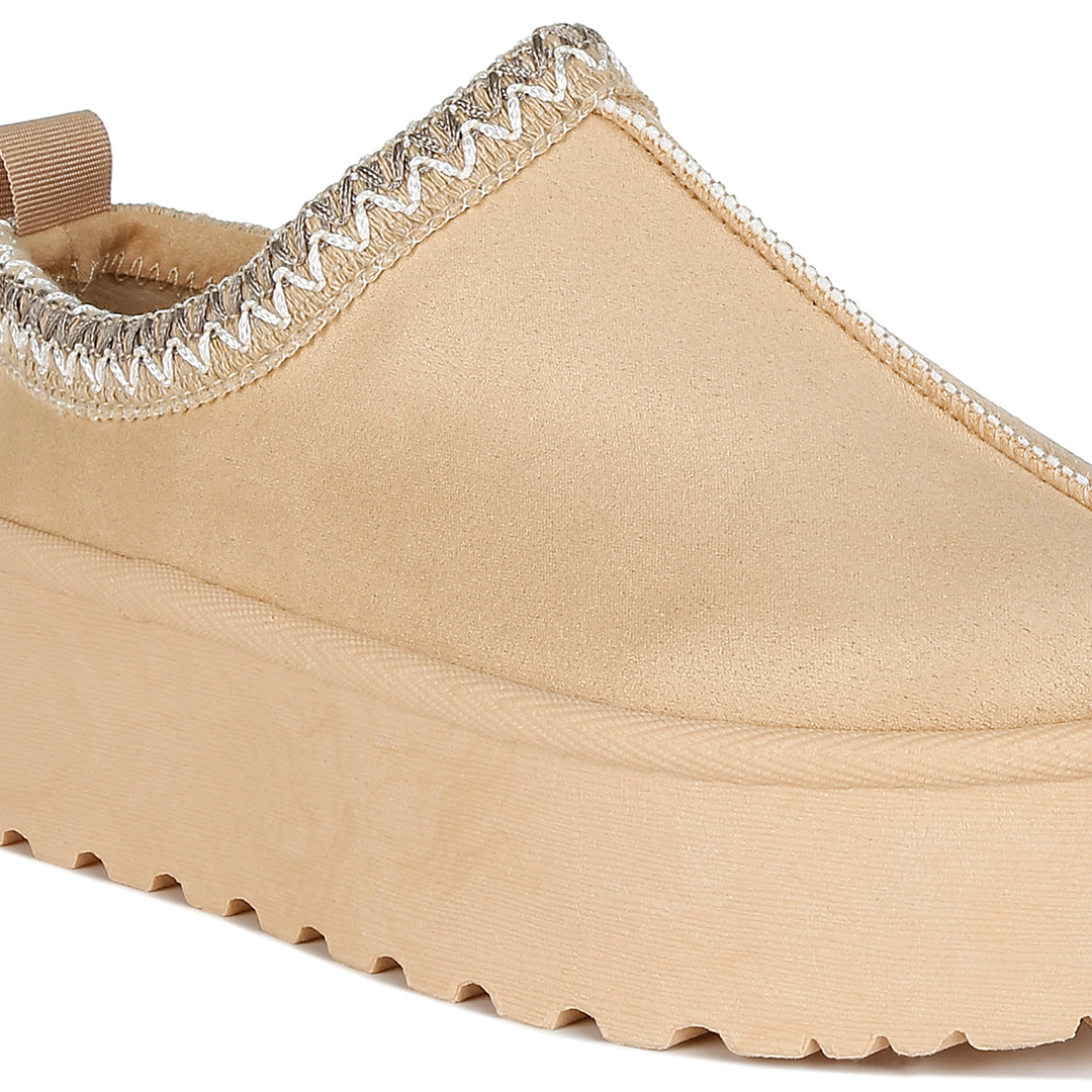 embroidered platform fur classic slip-on#color_beige