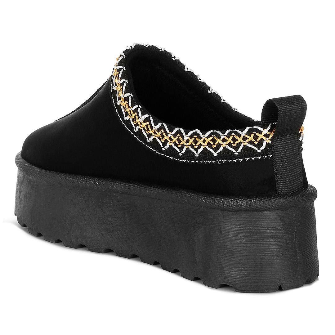 embroidered platform fur classic slip-on#color_black