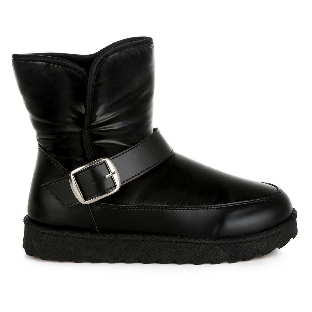 buckle strap puffy ankle boots
#color_black