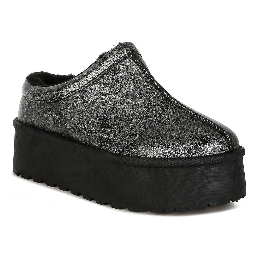 faux leather platform classic slip-on
#color_black