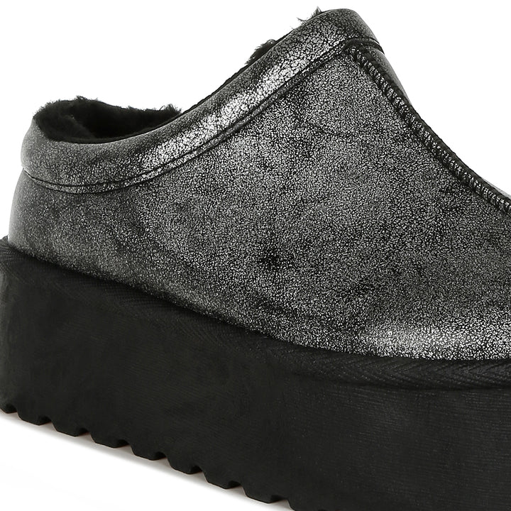 faux leather platform classic slip-on
#color_black