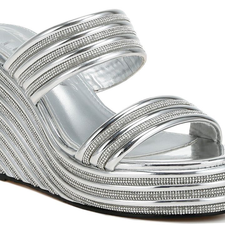 metallic faux leather wedge sandals#color_silver