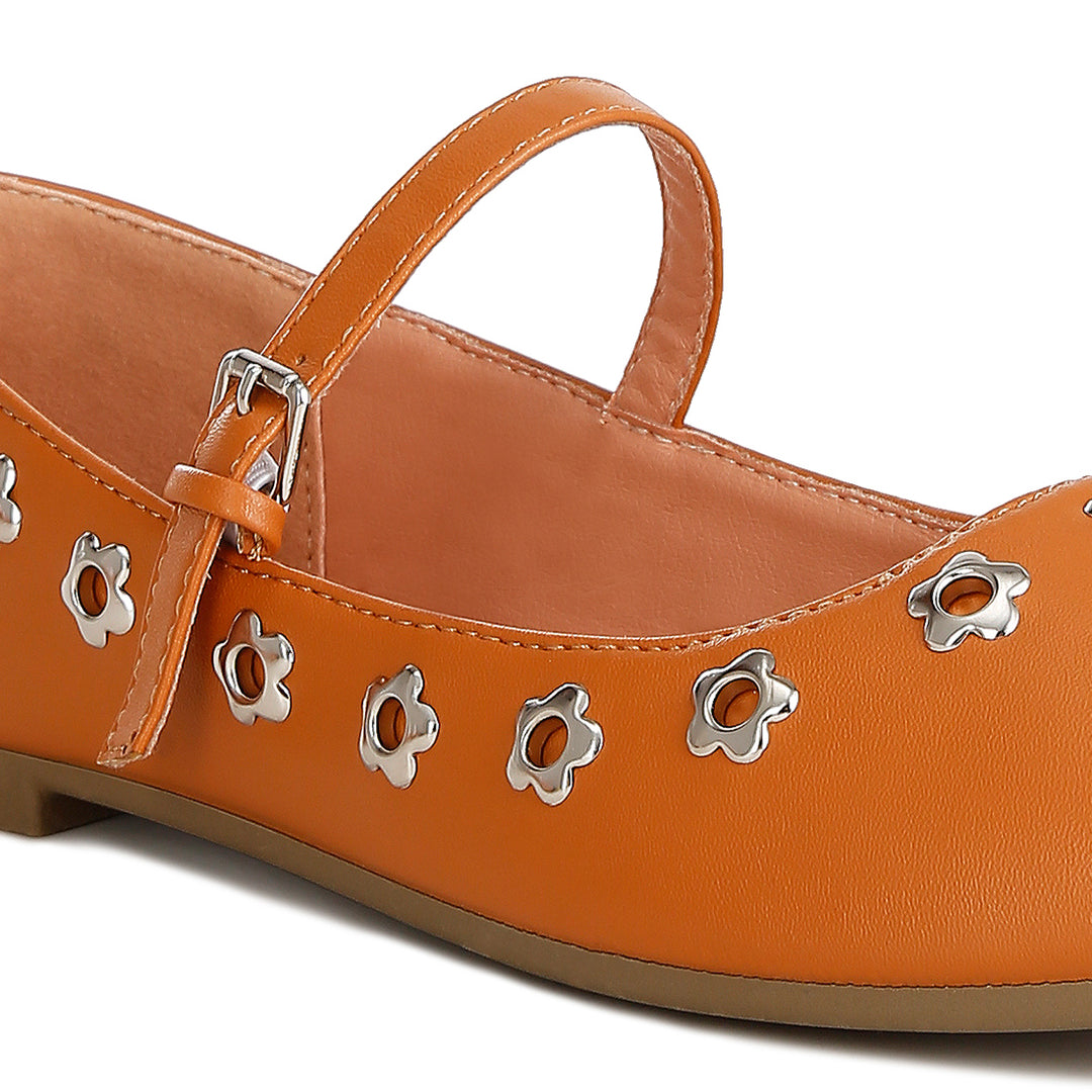 floral eyelet strapped ballerinas#color_tan