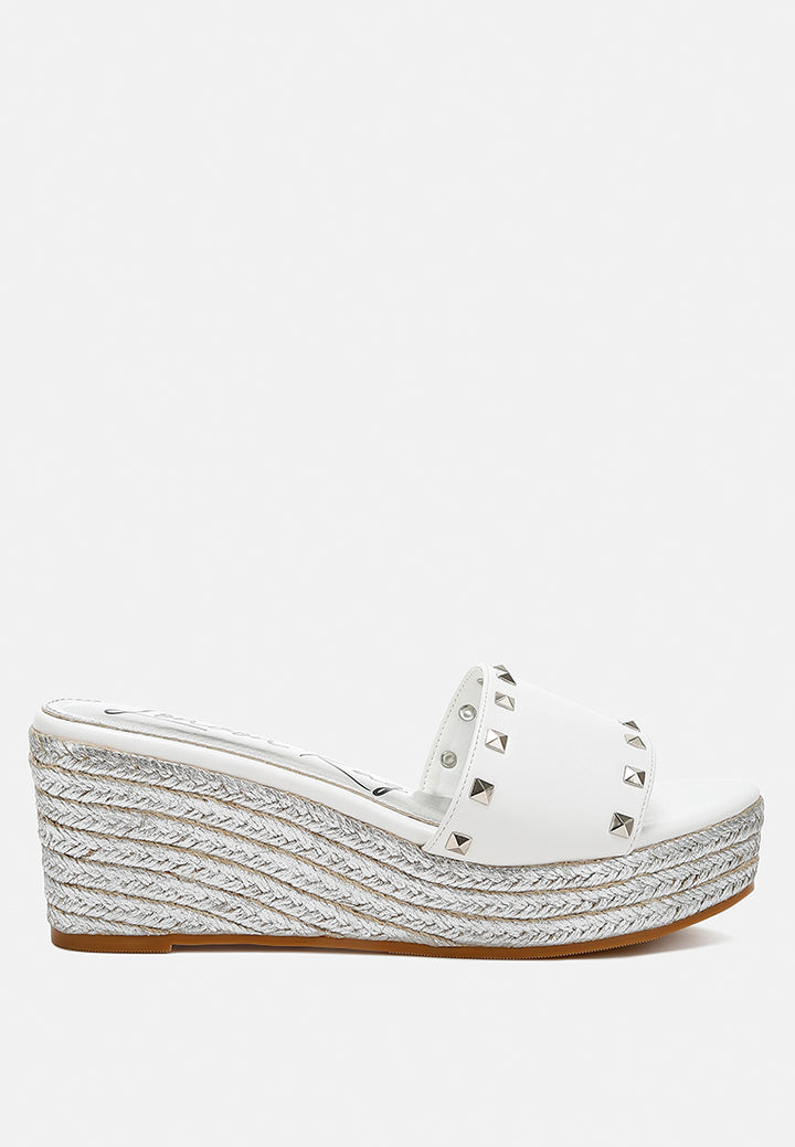 slip on espadrilles#color_white