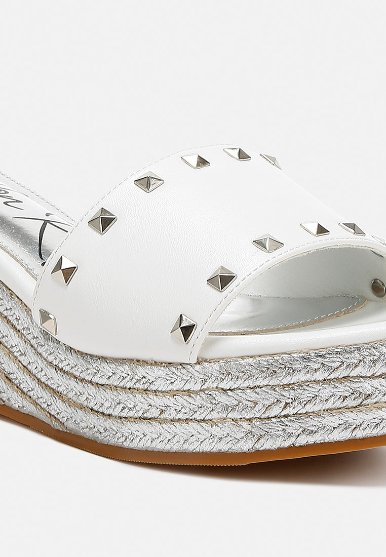 slip on espadrilles#color_white