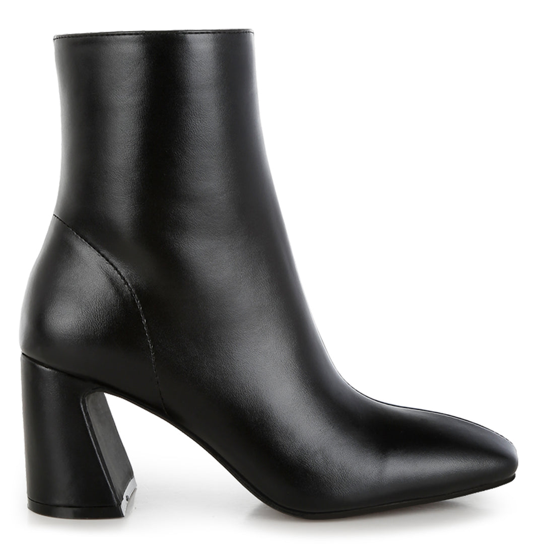 square toe ankle boots#color_black