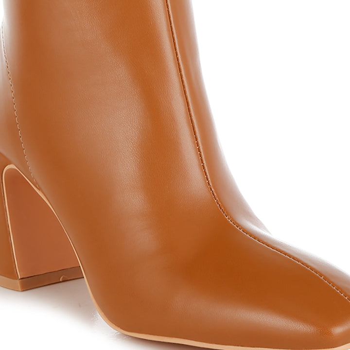 square toe ankle boots#color_tan