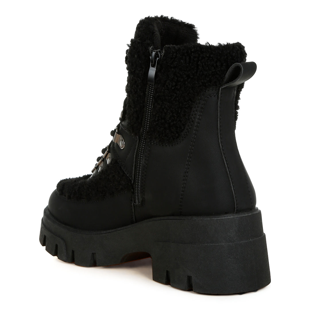 faux fur detail chunky hiker boots#color_black