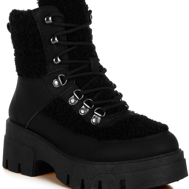faux fur detail chunky hiker boots#color_black