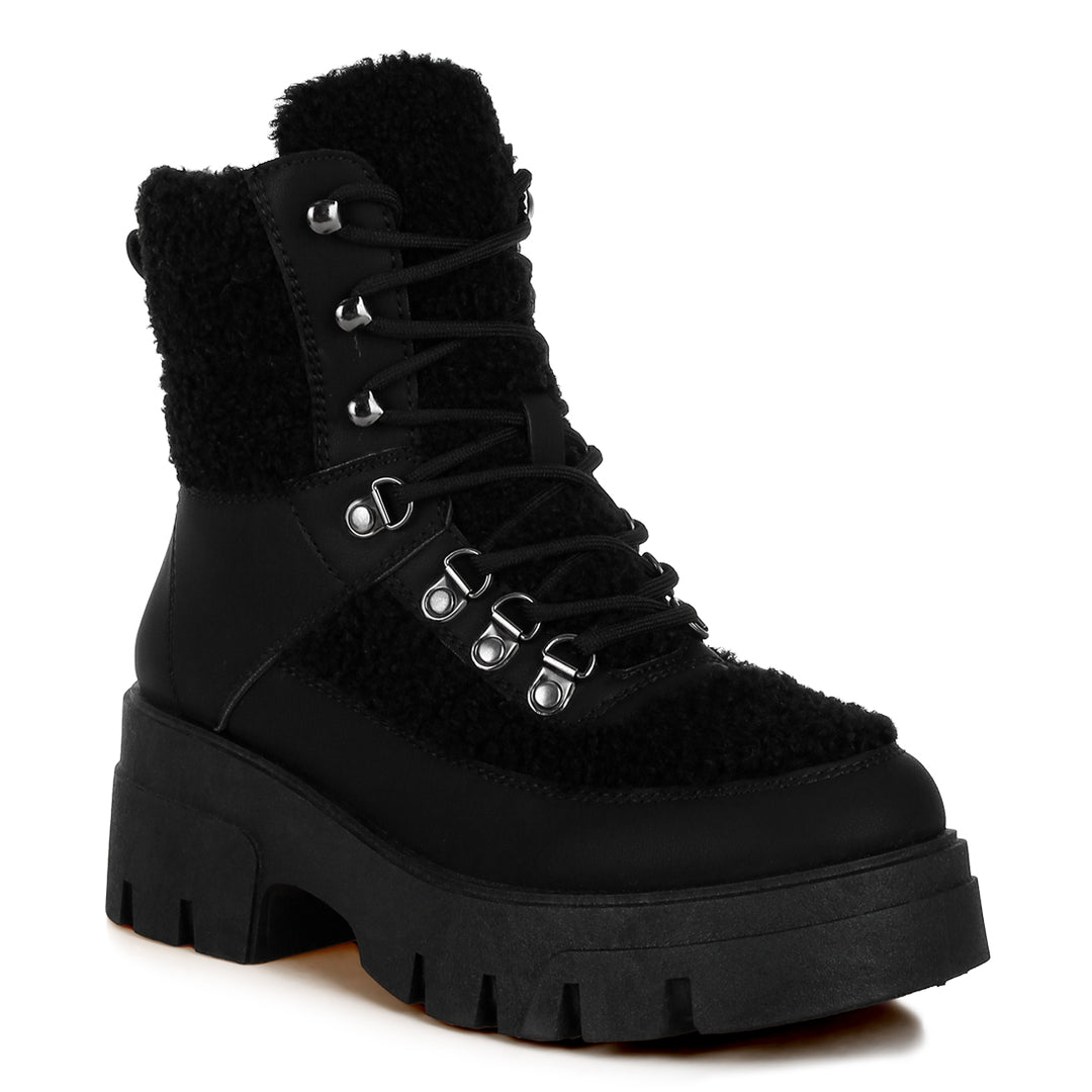 faux fur detail chunky hiker boots#color_black