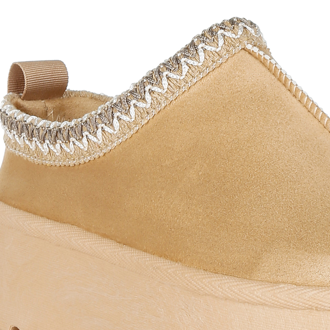 embroidered platform classic slip-on
#color_beige