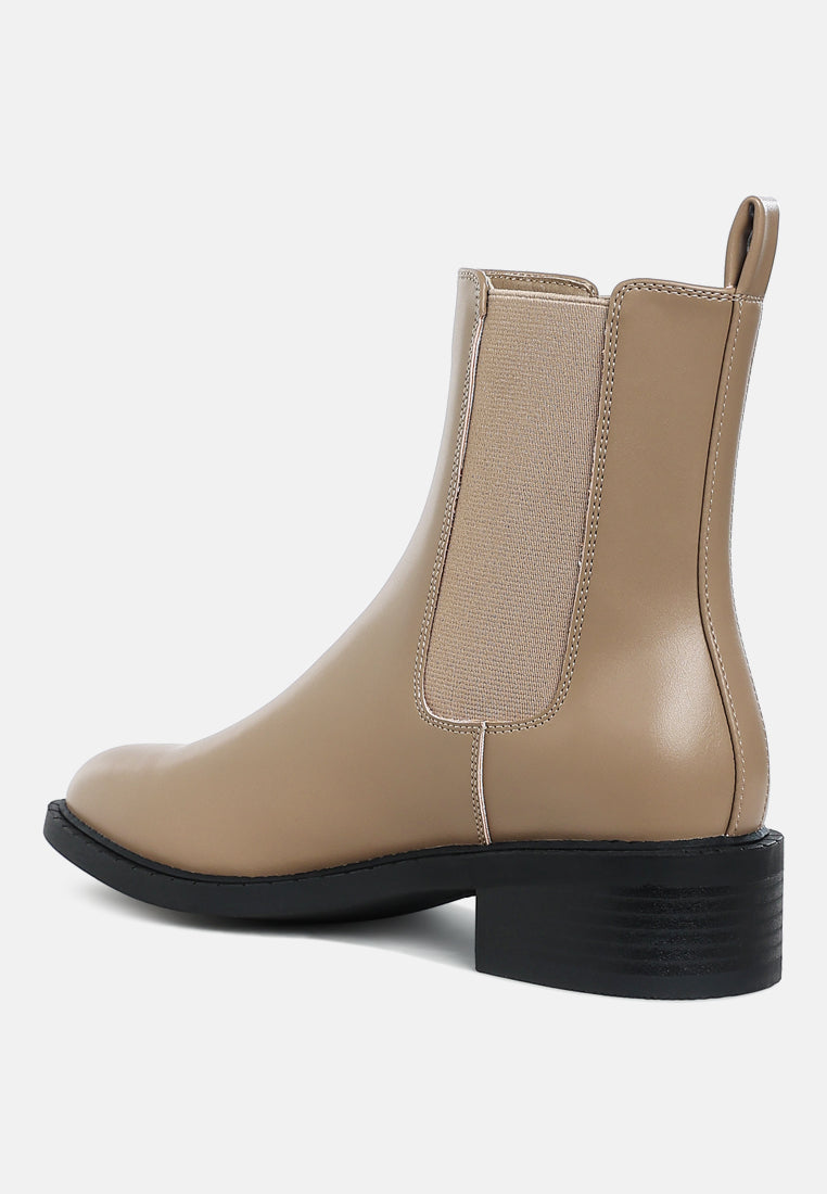 women stacked heel chelsea boots#color_beige