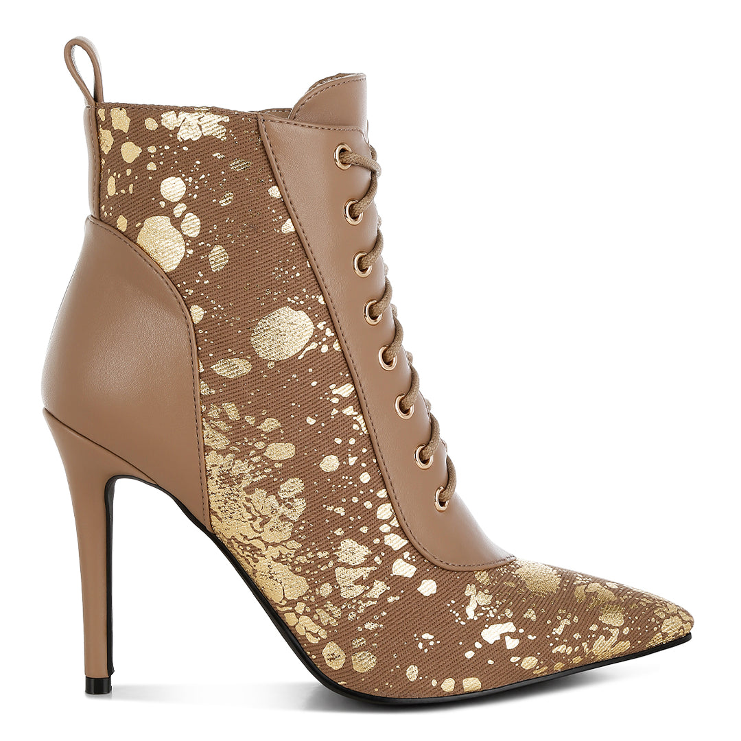 abstract pattern lace-up ankle boots#color_brown