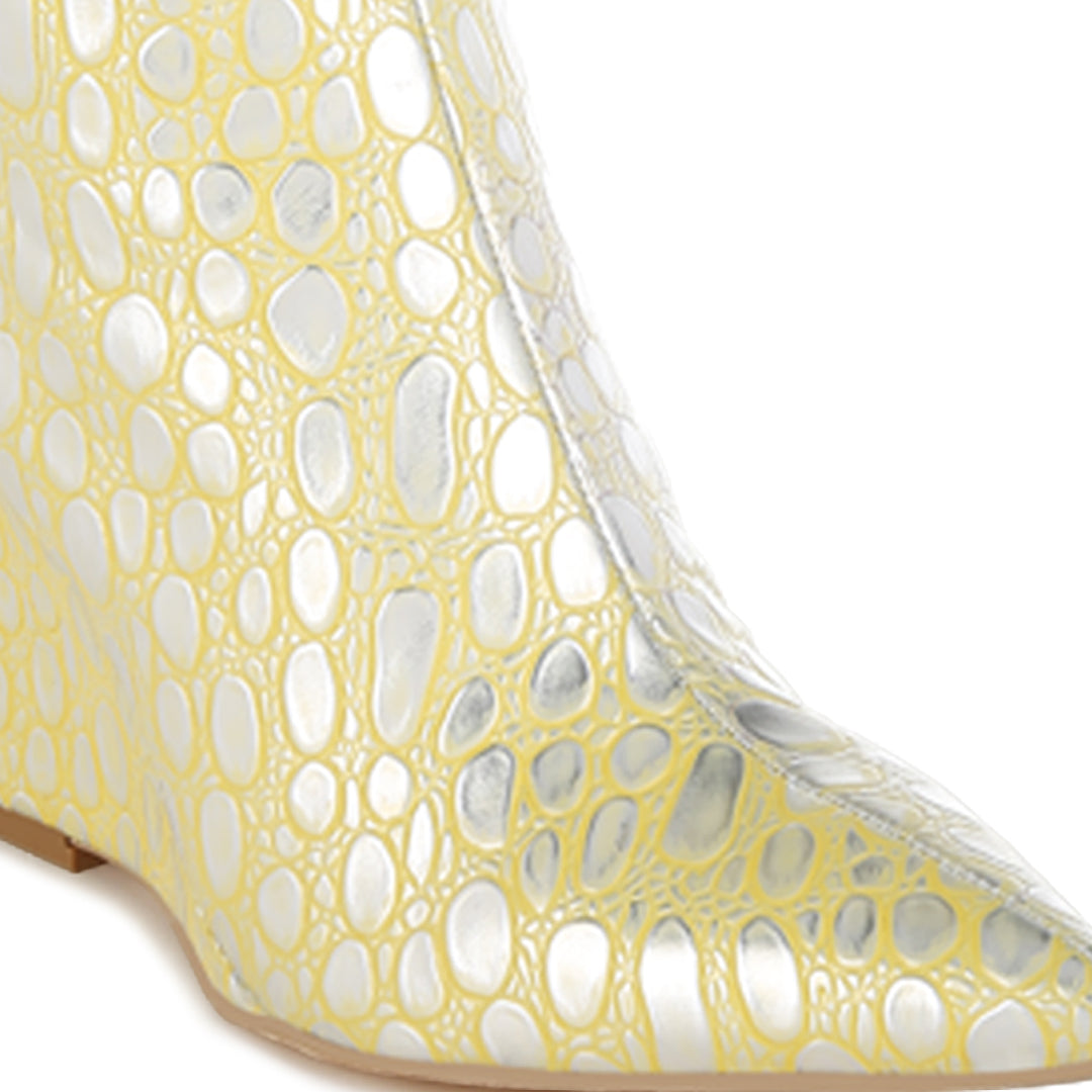 tear shaped faux leather boots#color_yellow