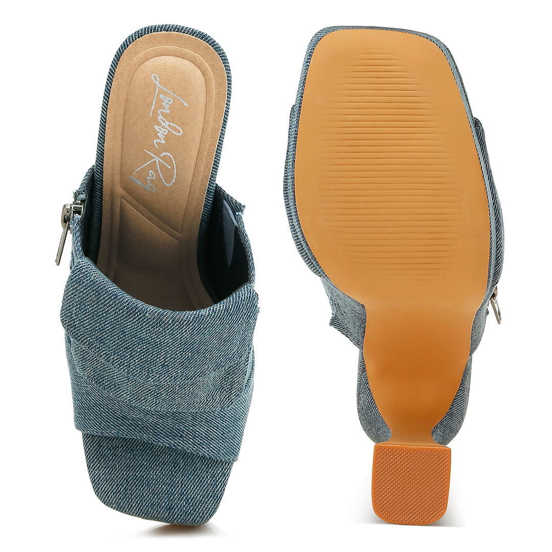 denim pouch detail sandals
#color_denim