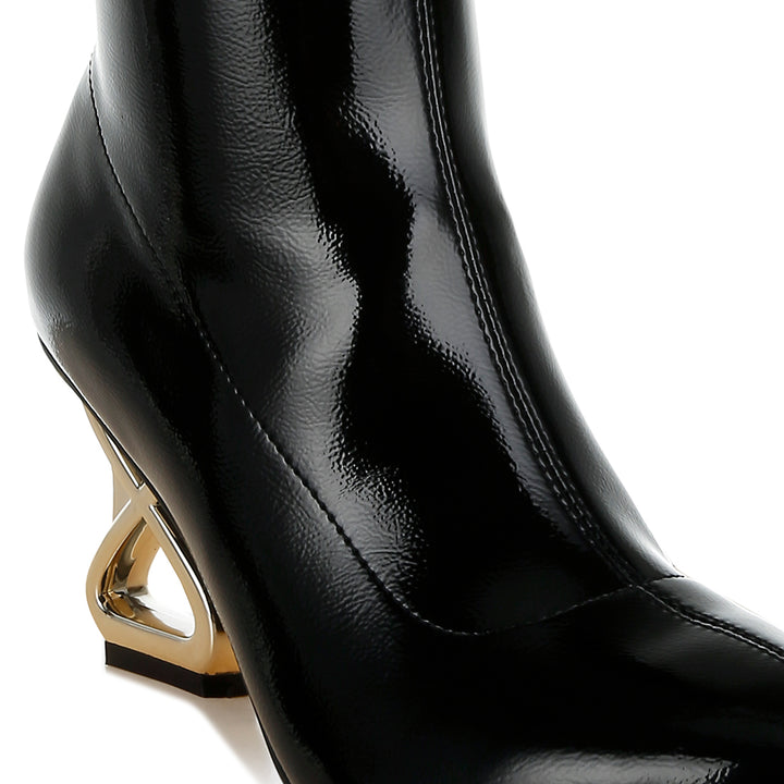 fantasy heel patent faux leather boots#color_black