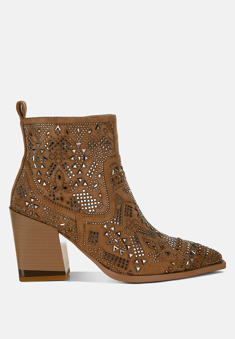 women stud embellished ankle boots#color_beige